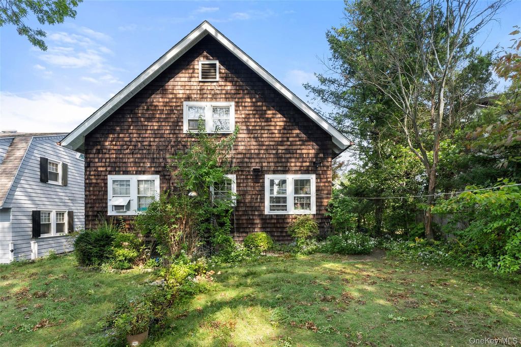 116 Brown Road, Scarsdale, NY 10583 — photo 3