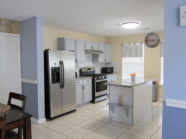 18902 Remington Park Drive, Houston, TX 77073