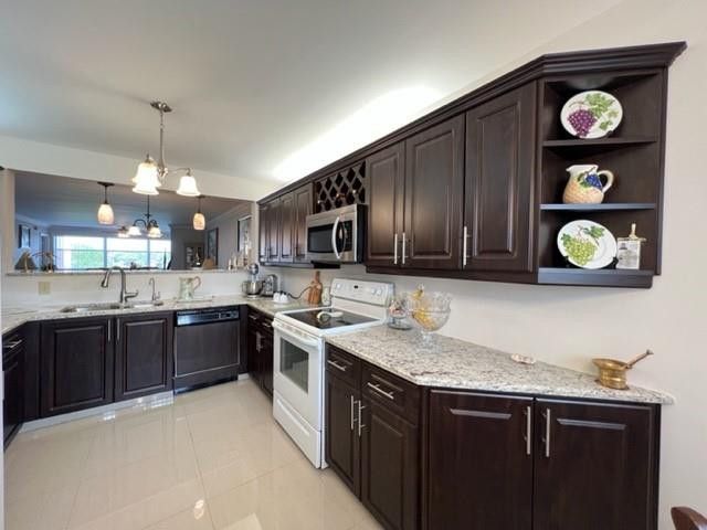 2603 NW 103rd Avenue, Sunrise, FL 33322