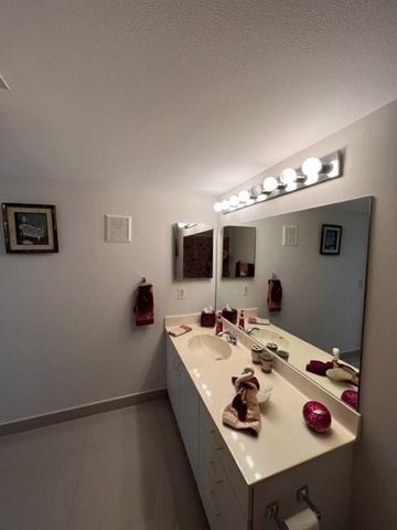 2603 NW 103rd Avenue, Sunrise, FL 33322