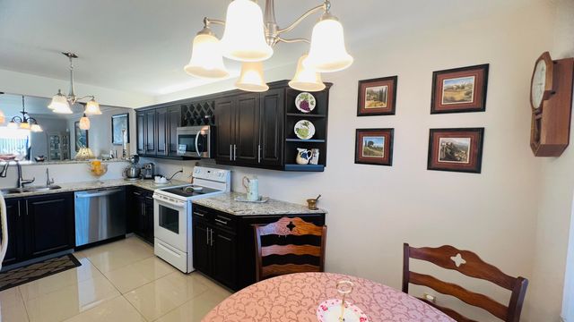 2603 NW 103rd Avenue, Sunrise, FL 33322