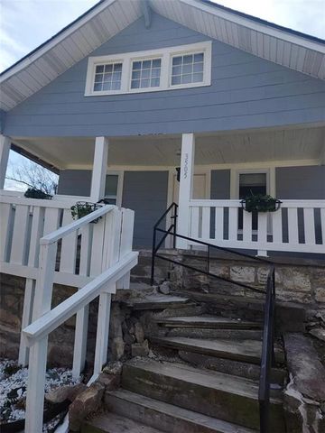 3505 E 34th Street, Kansas City, MO 64128