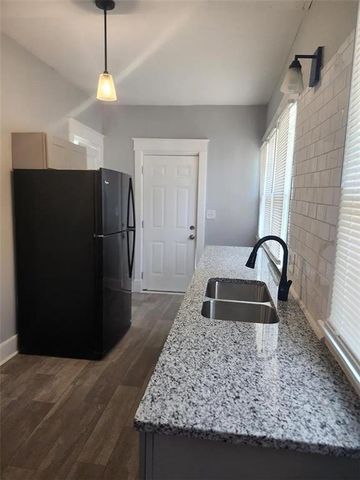 3505 E 34th Street, Kansas City, MO 64128