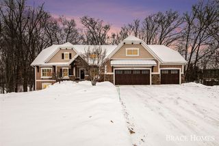 578 Stonehenge Drive, Grandville, MI 49418