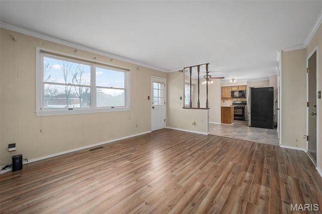 9542 General Lee Drive, St Louis, MO 63126