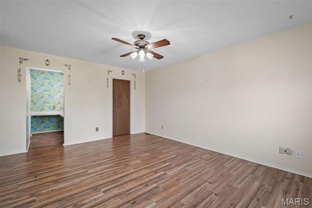 9542 General Lee Drive, St Louis, MO 63126