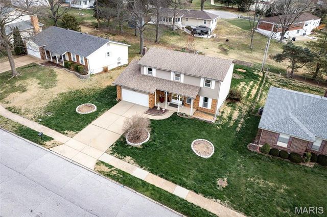 9542 General Lee Drive, St Louis, MO 63126