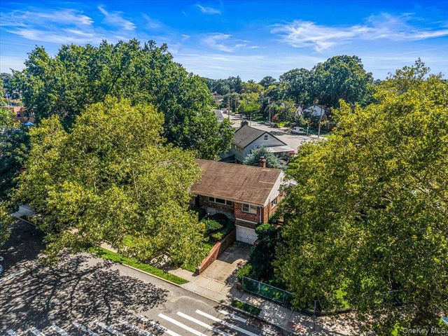 217-06 Stewart Road, Oakland Gardens, NY 11364