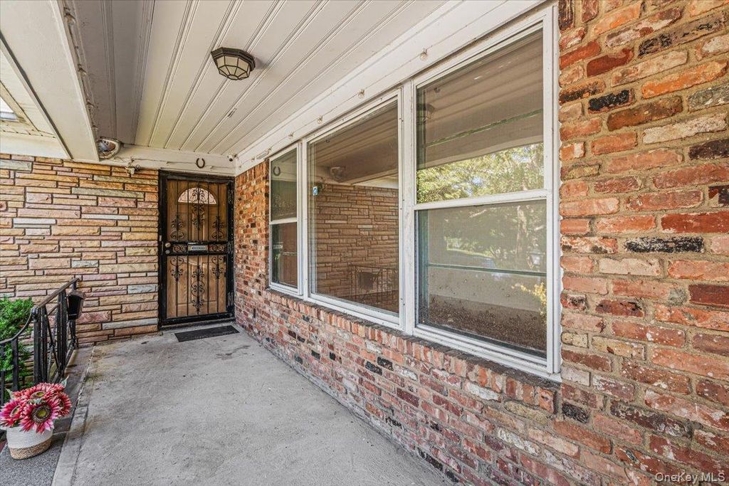 217-06 Stewart Road, Oakland Gardens, NY 11364 — photo 4