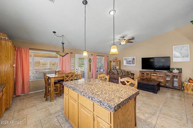 5762 S FEATHER BUSH Drive, Gold Canyon, AZ 85118