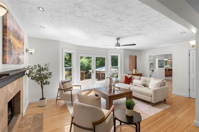 4362 Karls Gate Drive, Marietta, GA 30068