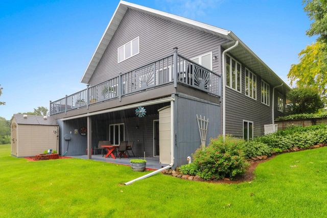 74 SHORE DRIVE, Clintonville, WI 54929