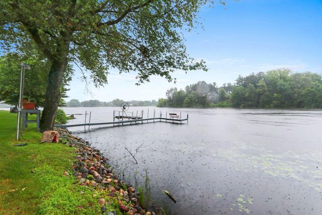 74 SHORE DRIVE, Clintonville, WI 54929