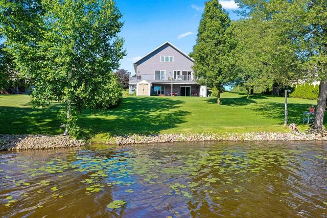74 SHORE DRIVE, Clintonville, WI 54929