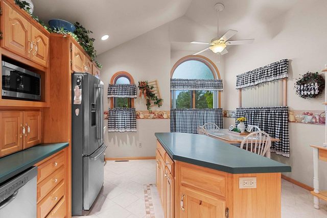 74 SHORE DRIVE, Clintonville, WI 54929
