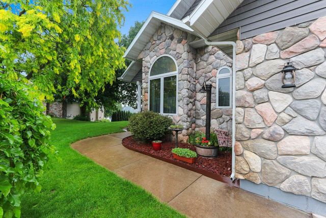 74 SHORE DRIVE, Clintonville, WI 54929