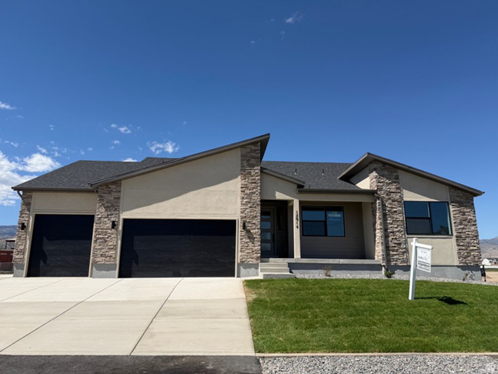 12914 S BIGWIG DR #211, Herriman, UT 84096 — exterior