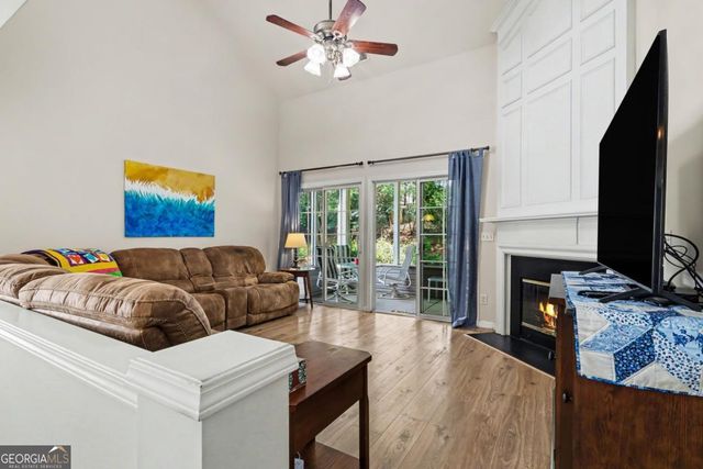 3324 Hampreston Way NW, Kennesaw, GA 30144