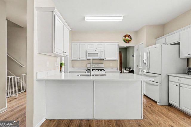 3324 Hampreston Way NW, Kennesaw, GA 30144