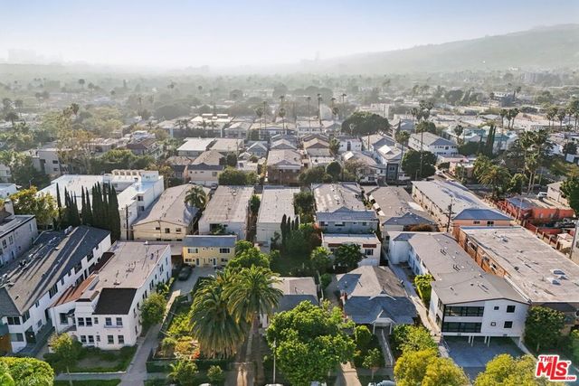 935 N Gardner Street, West Hollywood, CA 90046