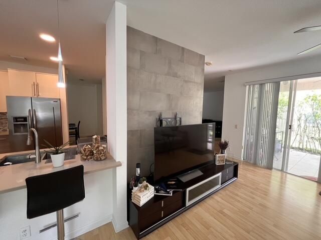 1869 Aspen Lane, Weston, FL 33327