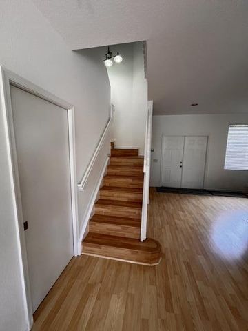 1869 Aspen Lane, Weston, FL 33327