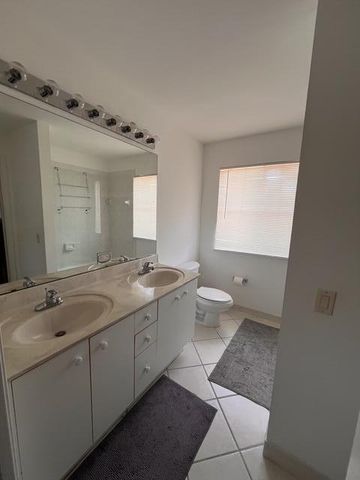 1869 Aspen Lane, Weston, FL 33327