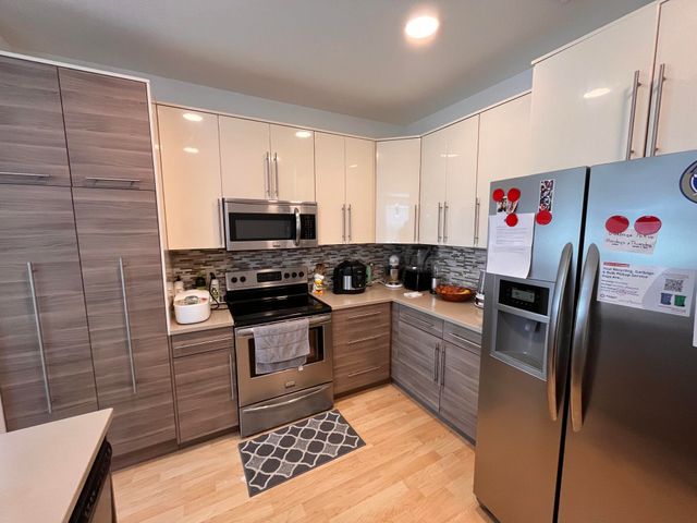 1869 Aspen Lane, Weston, FL 33327