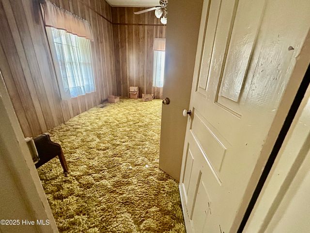 1097 James Street, Robersonville, NC 27871