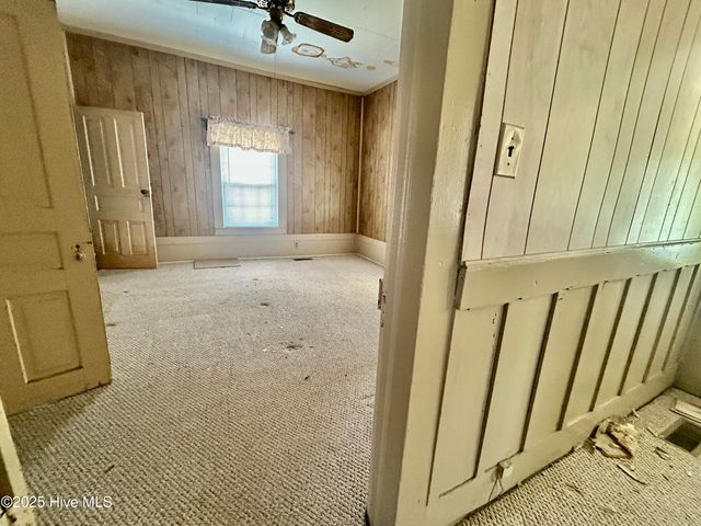 1097 James Street, Robersonville, NC 27871