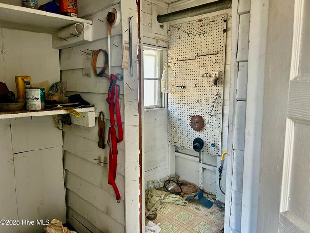 1097 James Street, Robersonville, NC 27871