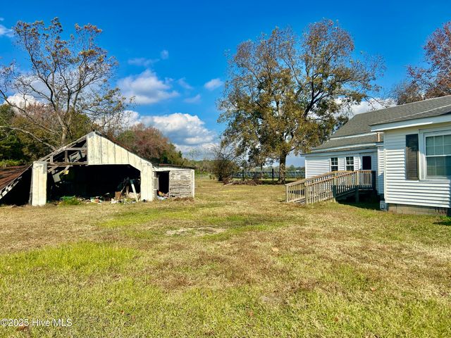 1097 James Street, Robersonville, NC 27871