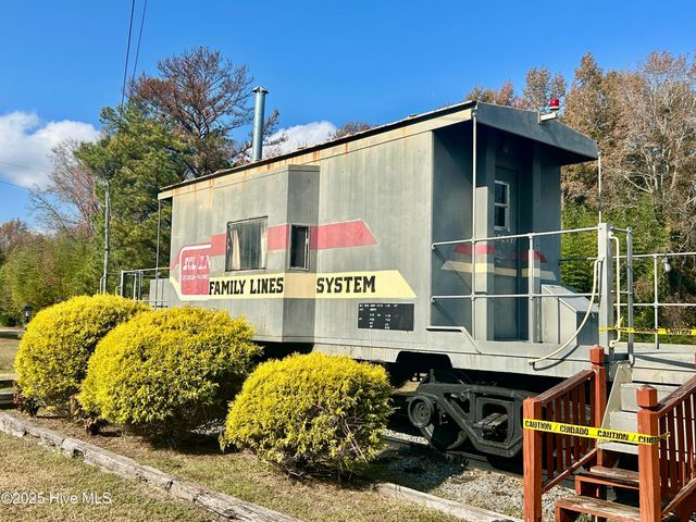 1097 James Street, Robersonville, NC 27871