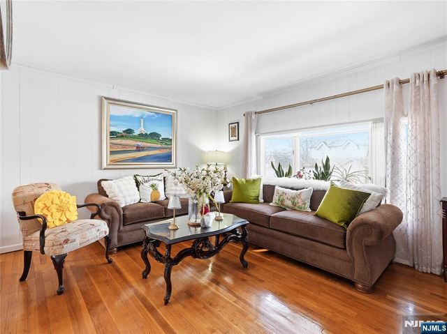 116 Grove Street, Bogota, NJ 07603