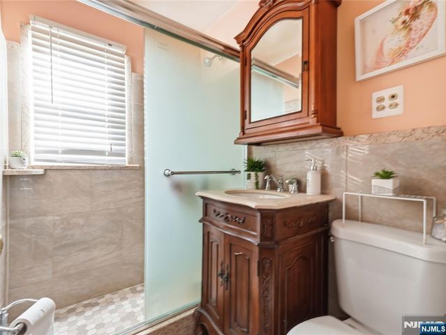 116 Grove Street, Bogota, NJ 07603