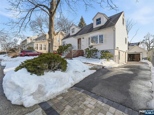 116 Grove Street, Bogota, NJ 07603