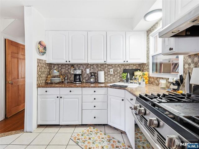 116 Grove Street, Bogota, NJ 07603