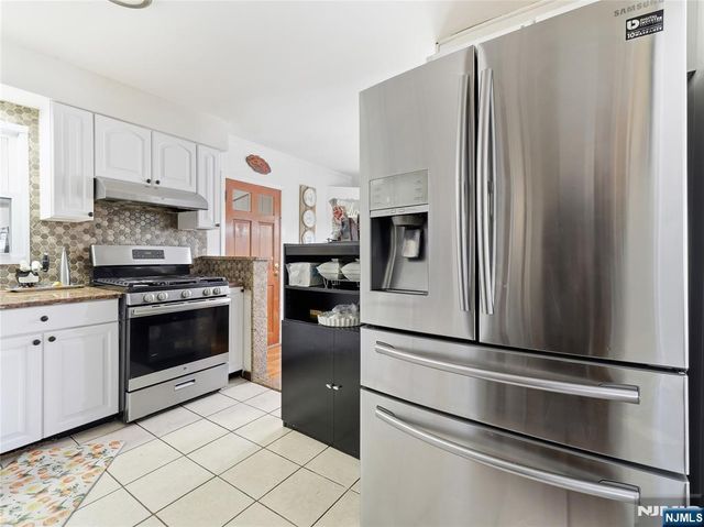 116 Grove Street, Bogota, NJ 07603