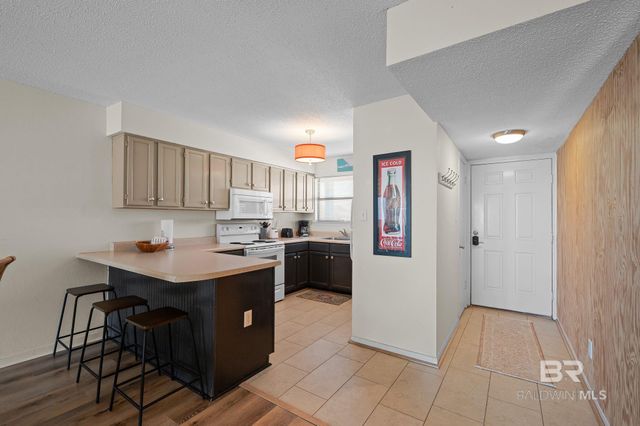 24649 Cross Lane 103, Orange Beach, AL 36561