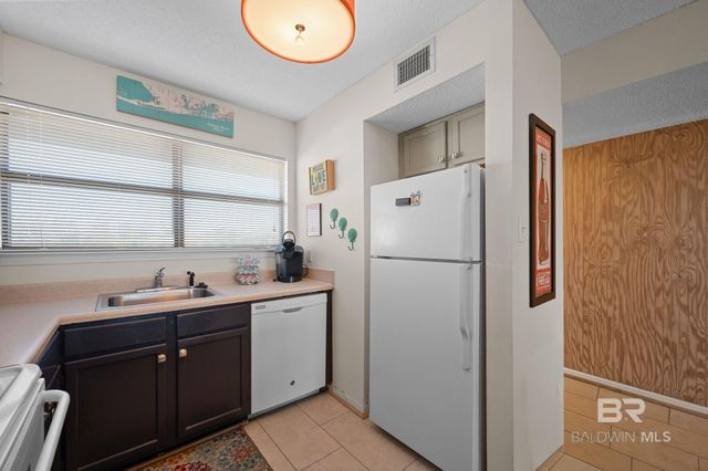 24649 Cross Lane 103, Orange Beach, AL 36561