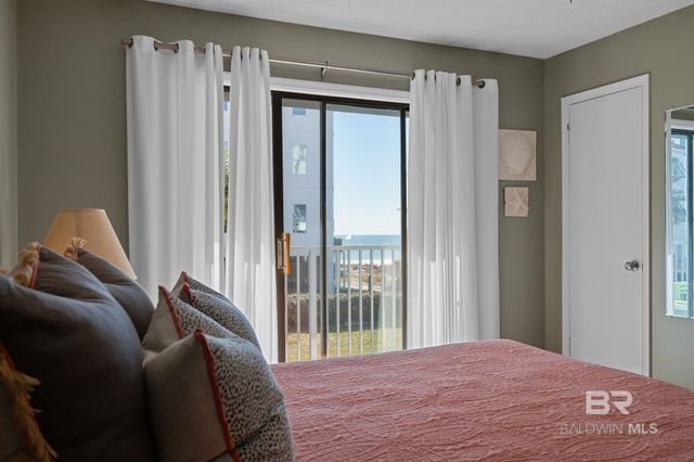 24649 Cross Lane 103, Orange Beach, AL 36561