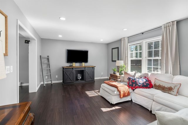362 Hardy Hill Road, Grafton, NH 03240