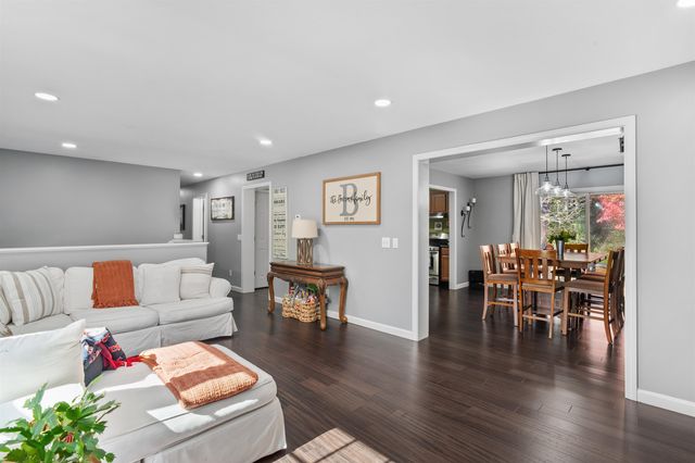 362 Hardy Hill Road, Grafton, NH 03240