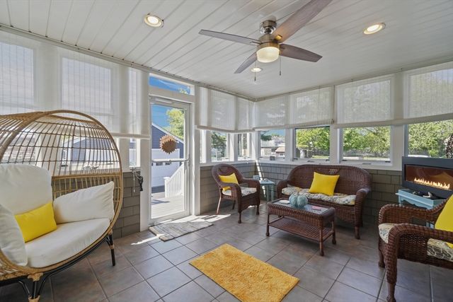 58 Sylvia St, New Bedford, MA 02745
