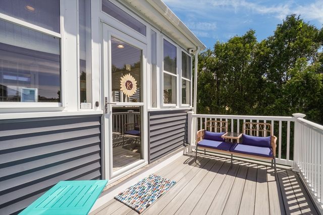 58 Sylvia St, New Bedford, MA 02745