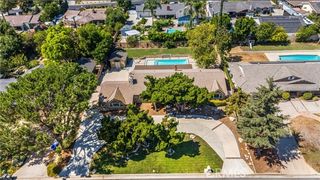 11223 White Oak Avenue, Granada Hills (los Angeles), CA 91344