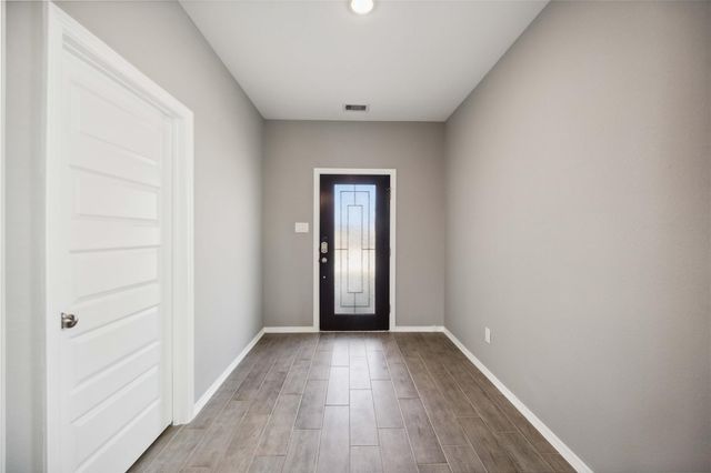 5710 Tabula Rasa Drive, Katy, TX 77493