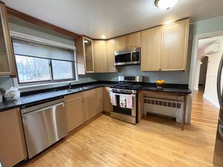 9 Reservoir Rd 2, Brookline, MA 02467