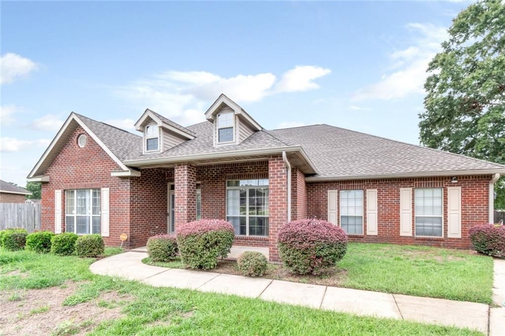 10323 Chesterfield Drive W, Semmes, AL 36575 — exterior
