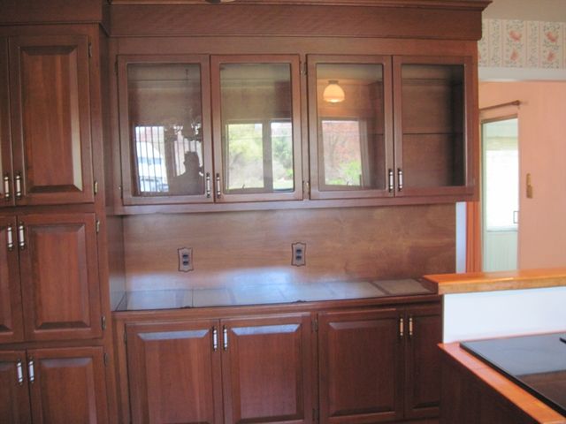 324 Hillside Rd, North Andover, MA 01845